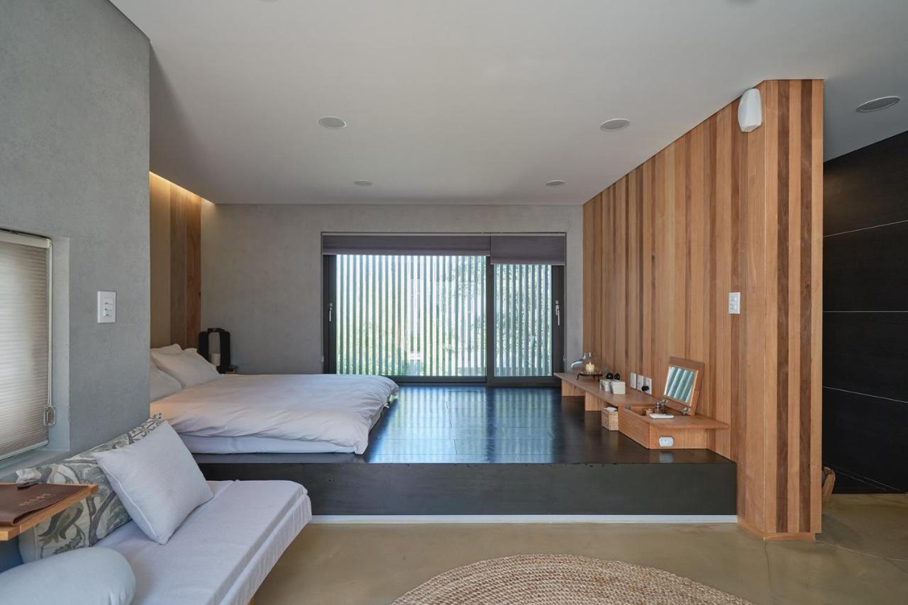 Scenery After Rain Bed & Breakfast Yangyang Bagian luar foto