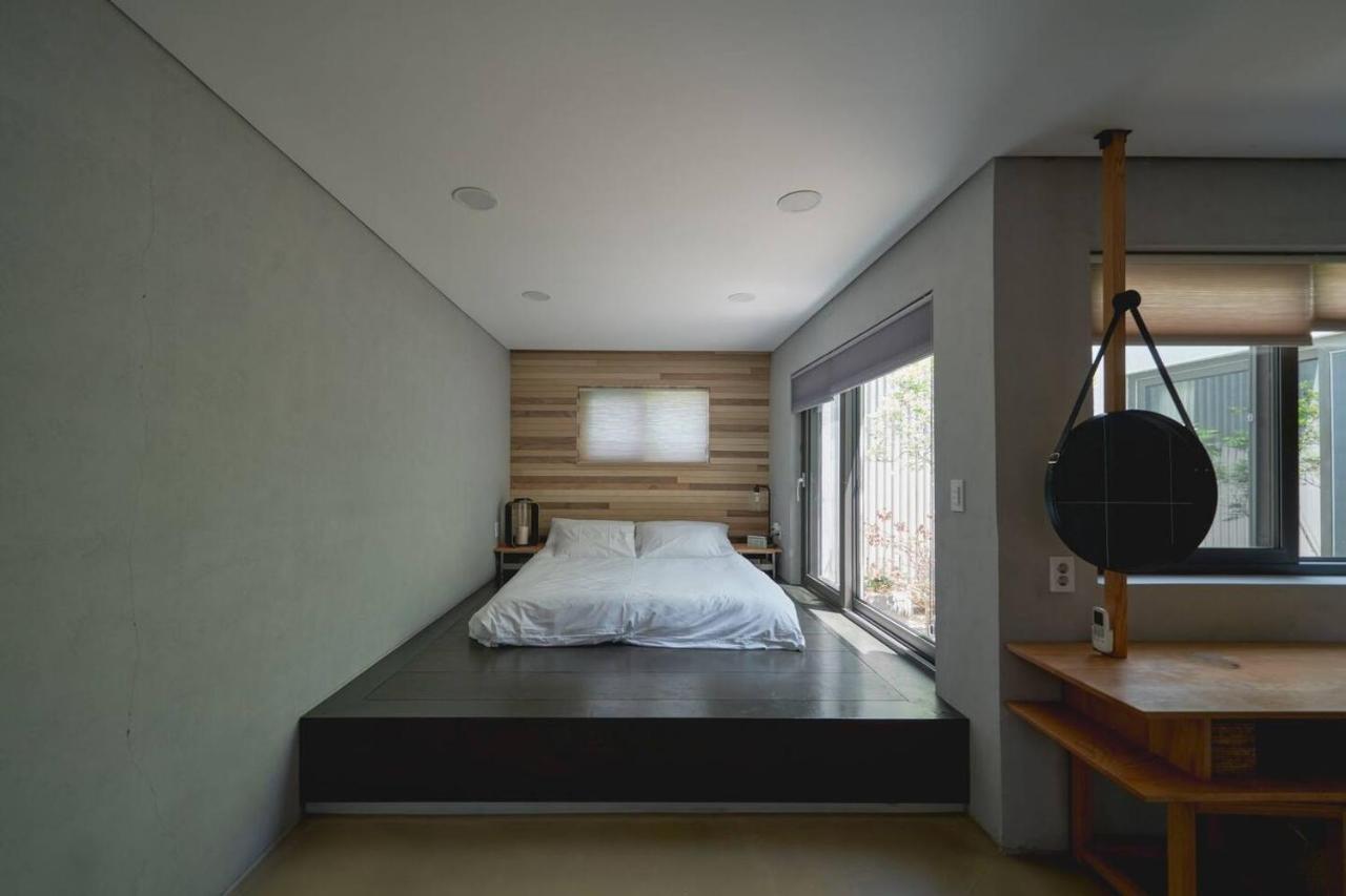 Scenery After Rain Bed & Breakfast Yangyang Bagian luar foto
