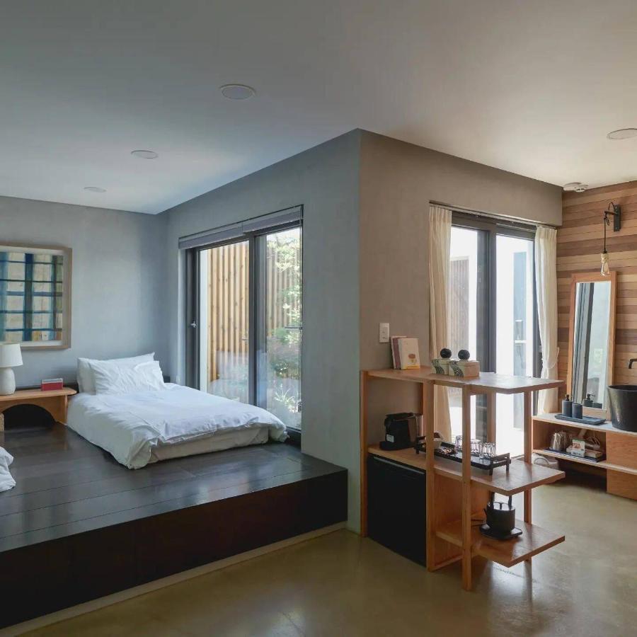Scenery After Rain Bed & Breakfast Yangyang Bagian luar foto
